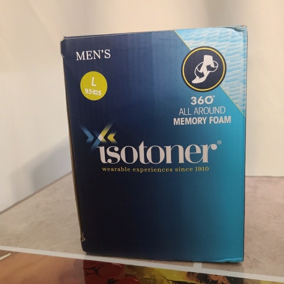 Isotoner slippers - Picture 3 of 3